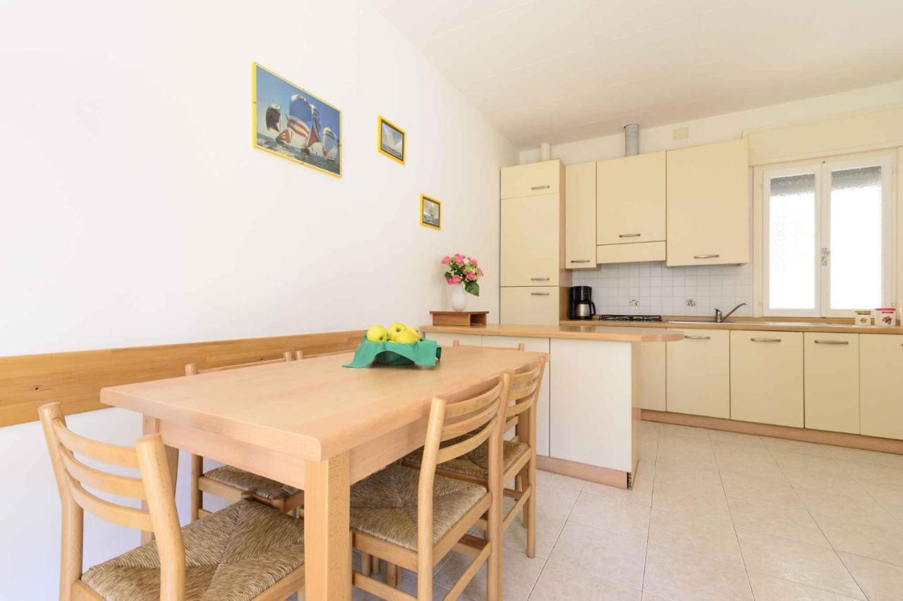 Holiday Home In Lignano 21669 利尼亚诺萨比亚多罗 外观 照片